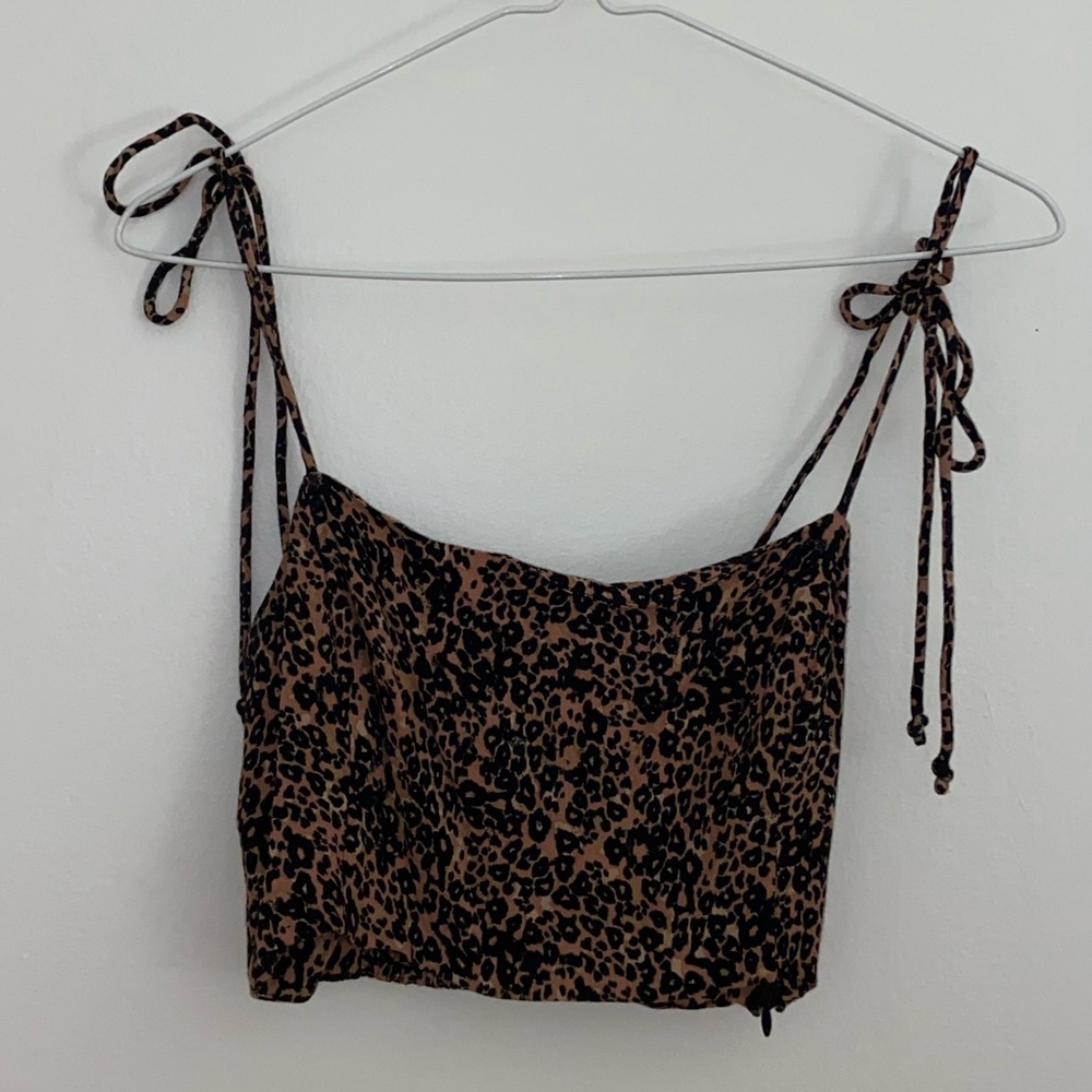Aritzia Wilfred Penelope Camisole